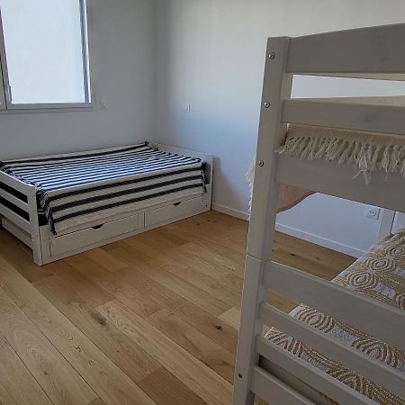 Superbe Appartement A 3Min A Pieds De La Gare Шеси Екстериор снимка